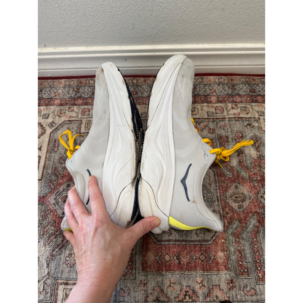 Hoka One One Arahi 6 Mens 13D Silver Yellow Navy Stability Running Shoes 1123194 - Picture 5 of 6
